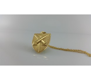שרשרת גולדפילד זהב 24 קראט מעוצבת מהסמל של תותחנים 